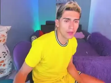 Chaturbate Watch Live Sex Cams of latin_boysxxx_