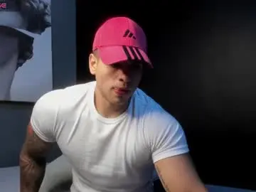 Chaturbate Free Porn Cam of nicolasmuscle