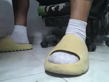 Chaturbate Adult Webcams of srfindomfeet_