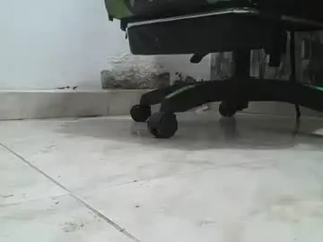 Chaturbate Free Live Porn of srfindomfeet_