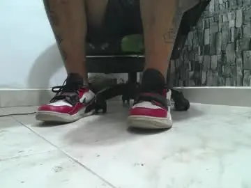 Chaturbate Free Live Porn of srfindomfeet_
