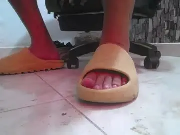 Chaturbate Best Webcam of srfindomfeet_