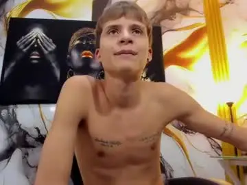 Chaturbate Live Sex Cam of mono_blonde