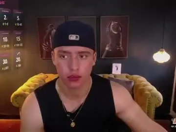 Chaturbate Live Sex Cam of deivid_parker