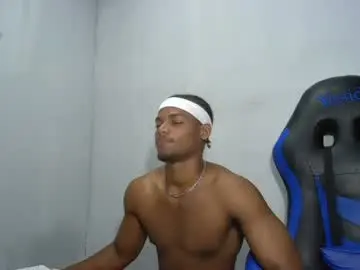 Chaturbate Live Sex of black_dicck
