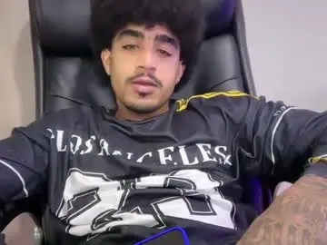 Chaturbate Live Sex Cam of dominic_brand