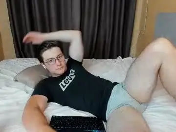 Chaturbate Adult Webcam of deni_boy99