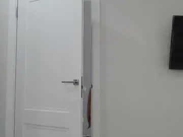 Chaturbate Live Sex Cam of maxi_foxxx