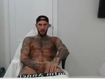 Chaturbate Free Porn Cam of maxi_foxxx