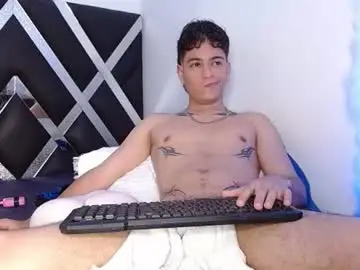Chaturbate Sex Chat of levy_steve