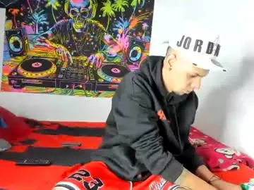 Chaturbate Adult Video Chat of douglas_gallegos