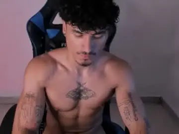 Chaturbate Free Porn Cam of thomas_fit1
