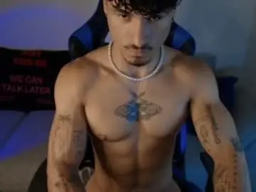 Chaturbate Nude Webcam of thomas_fit1
