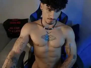 Chaturbate Free Porn Cam of thomas_fit1