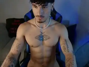 Chaturbate Live Porn of thomas_fit1