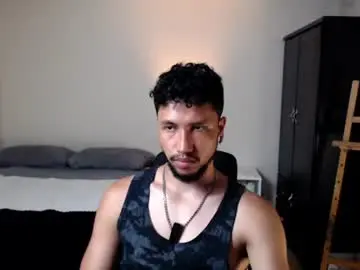 Chaturbate Live Sex Cam of yeff_stone