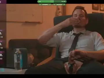 Chaturbate Live Sex Cam of the_dilf