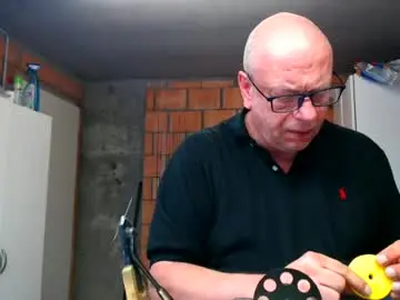 Chaturbate Watch Live Sex Cams of machinegun3dx