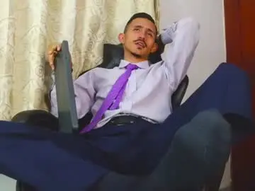 Chaturbate Live Porn of xxxhome_alonexxx