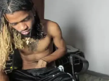Chaturbate Live Sex Cam of ryan_smith_x