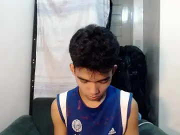 Chaturbate Watch Live Sex Cams of laurence_cuttieguyhere