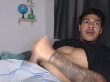 Chaturbate Watch Live Sex Cams of ugh_manux