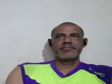 Chaturbate Nude Webcam of retlam37