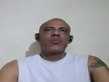 Chaturbate Live Porn of retlam37