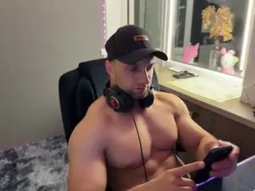 Chaturbate Free Live Porn of michaelbradley_for_u