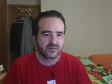 Chaturbate Live Sex Cam of curiosillo1983