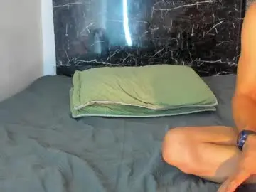 Chaturbate Sex Chat of adrian_wolff
