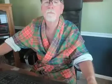 Chaturbate Nude Webcam of poundinmycock4u