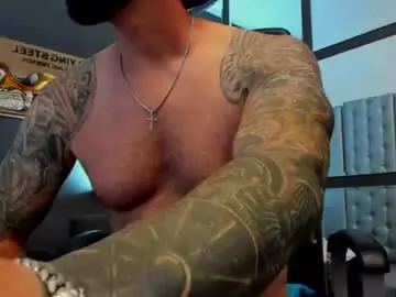 Chaturbate Live Sex Cam of arongrant