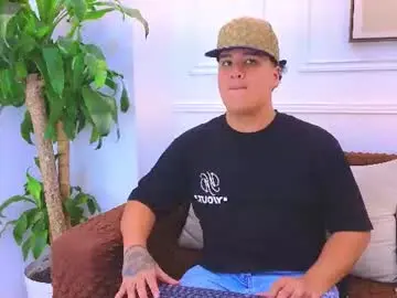 Chaturbate Watch Live Sex Cams of bennett_alejoo