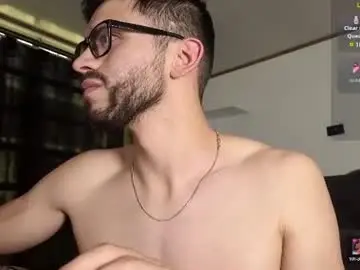 Chaturbate Watch Live Sex Cams of phantom_bigger1