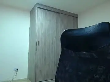 Chaturbate Watch Live Sex Cams of andre_parker