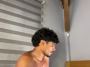 Chaturbate Free Live Porn of daniel0910s
