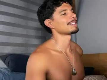 Chaturbate Adult Webcams of daniel0910s
