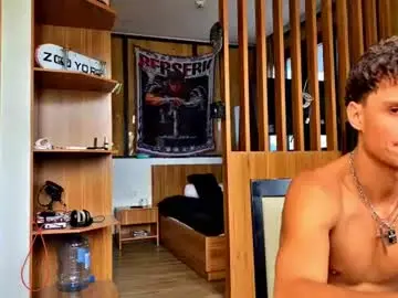 Chaturbate Free Live Porn of orlando__bloom