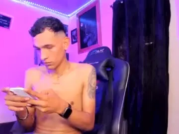 Chaturbate Free Live Porn of alan_north