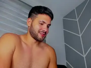 Chaturbate Free Porn Cam of dereckhardd