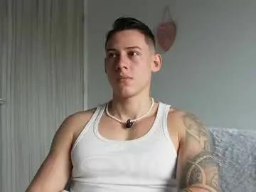 Chaturbate Live Sex Cam of muscle_king_cum