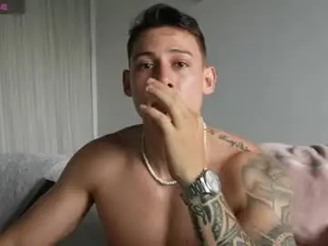 Chaturbate Sex Cam of muscle_king_cum