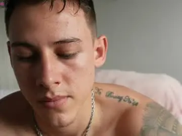 Chaturbate Free Live Porn of muscle_king_cum