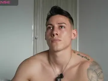 Chaturbate Live Sex Cam of muscle_king_cum