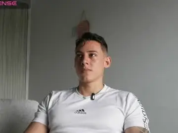 Chaturbate Best live sex cam show of muscle_king_cum