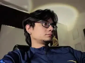 Chaturbate Free Porn Cam of davoxer