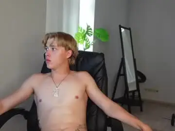 Chaturbate Nude Webcam of eddie_soltero