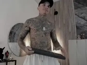 Chaturbate Live Sex Cam of onceagain97_
