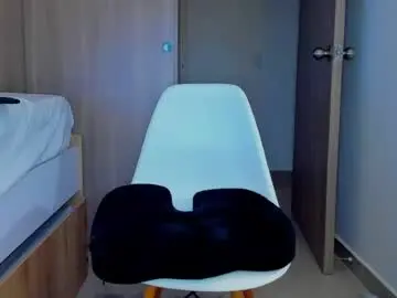 Chaturbate Sex Chat of sirs_papi